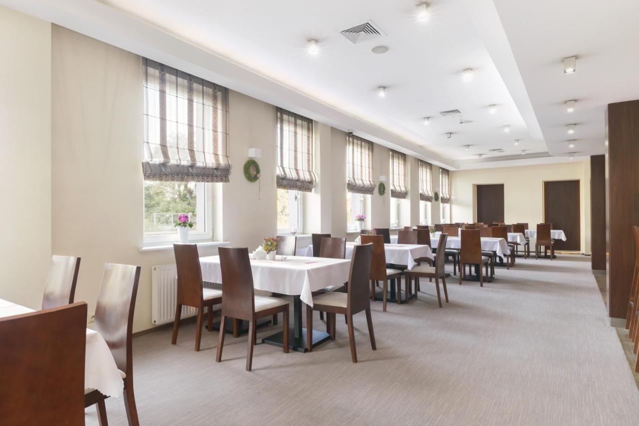 Hotel Safir 포즈난 외부 사진
